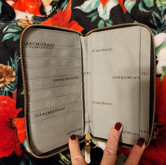 Issac Mizrahi Large Wristlet & Phone Case NWOT - Picture 4 of 6